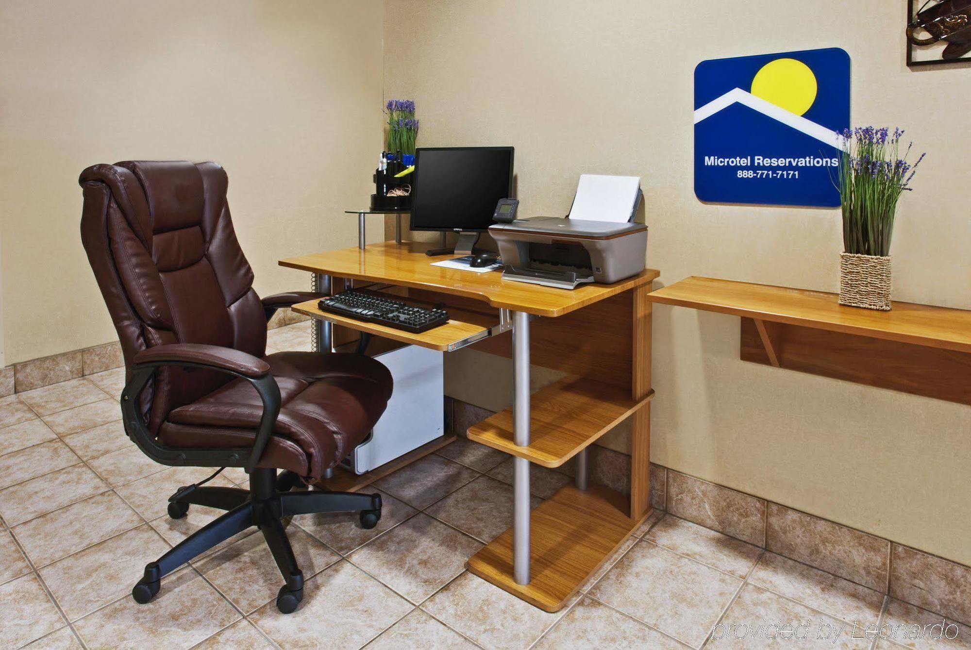 Microtel Inn & Suites By Wyndham Brunswick Zařízení fotografie